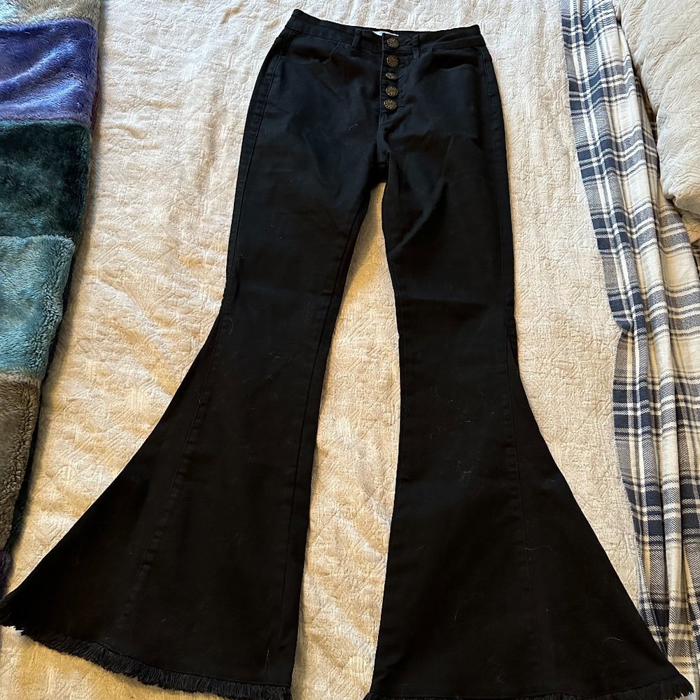 show me your mumu bell bottom jeans